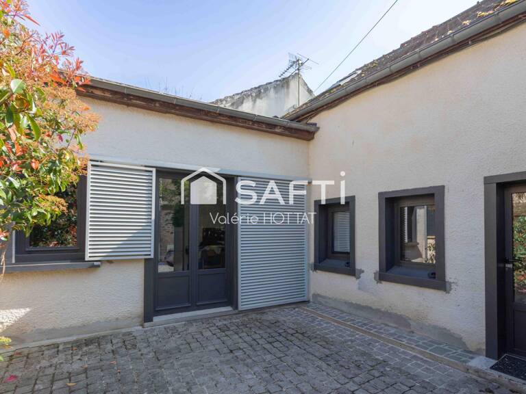 Maison 3 chambres avec dépendance et parking fermé — photo 1