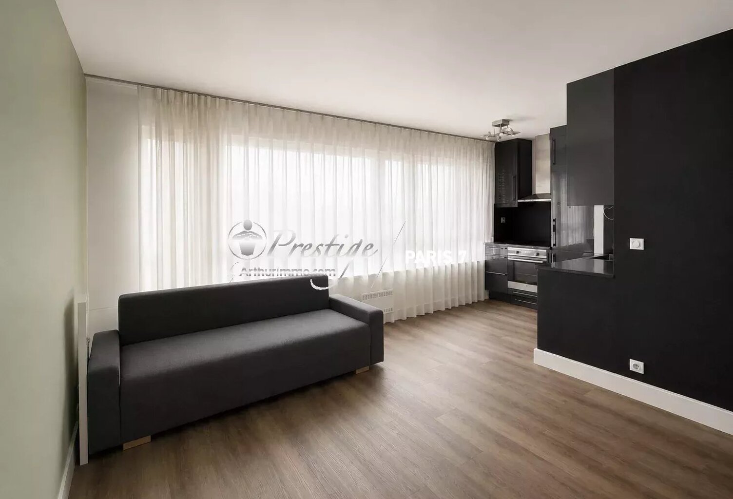 APPARTEMENT - STUDIO - PARIS 75013 — photo 1