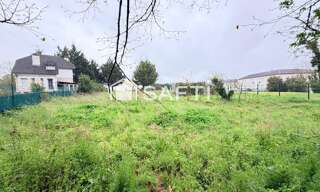 Terrain  1045 m² à vendre à Fontenay-le-Comte (85200)