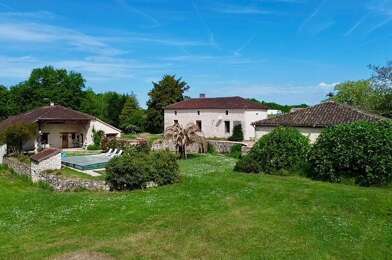 Maison 9 pièces 499900 €