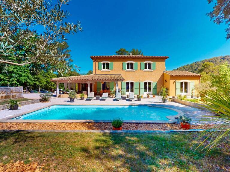 Élégance provençale et art de vivre au cœur de la Provence Verte — photo 1
