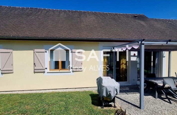 Charmante maison de plain pied avec garage. — photo 2