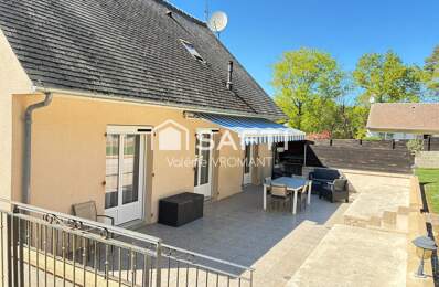 Pavillon avec grand terrain — photo du bien