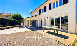 Maison 9 Pièces 216 m² à vendre à Saint-Maurice-de-Beynost (01700)