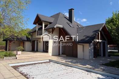 Maison 7 pièces 610000 €
