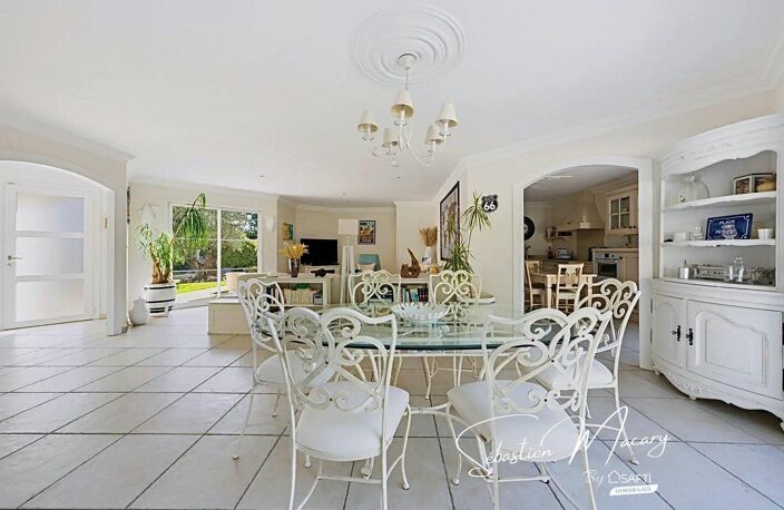 Maison de plain-pied - 5 chambres - Terrain de 840 m² — photo 5