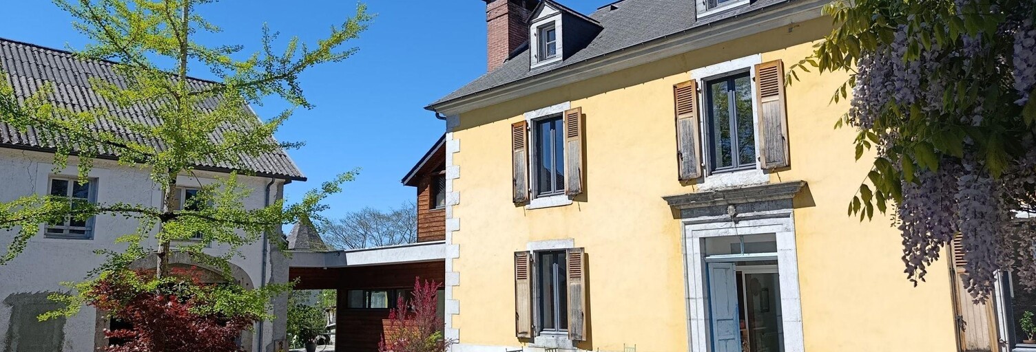 Maison 9 Pièces 247 m² à vendre à Montaut (64800)