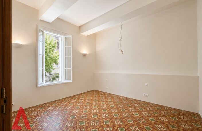 Authentique maison vigneronne au coeur de St Thibery, extérieurs, cachets, garage ! — photo 4