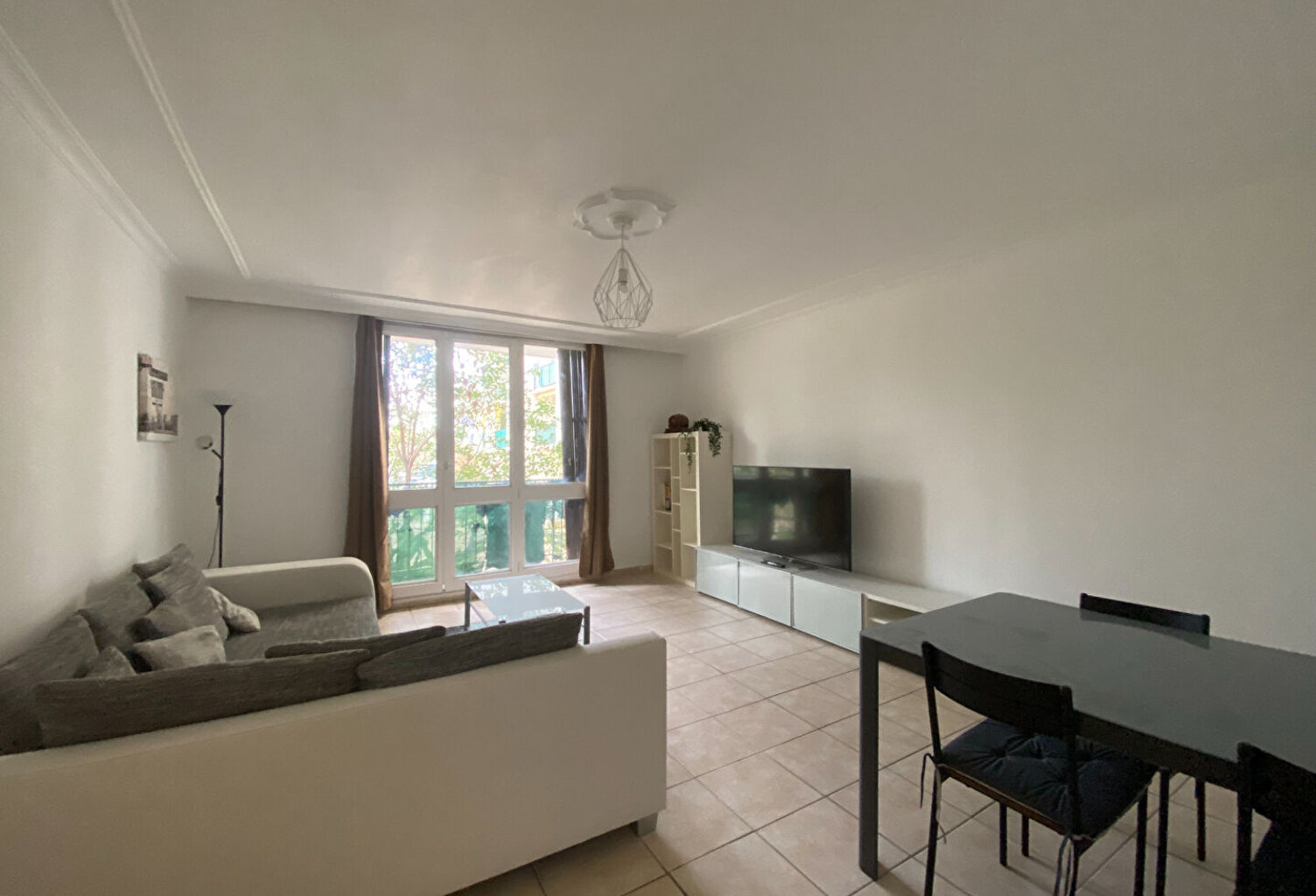 Appartement 5 pièces 100m2 Montpellier Mosson — photo 1