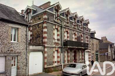 Immeuble  614400 €
