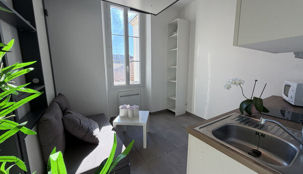 Appartement 1 pièces  à louer Hyères 83400
