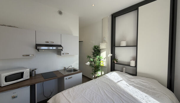 Appartement 1 pièces  à louer Hyères 83400