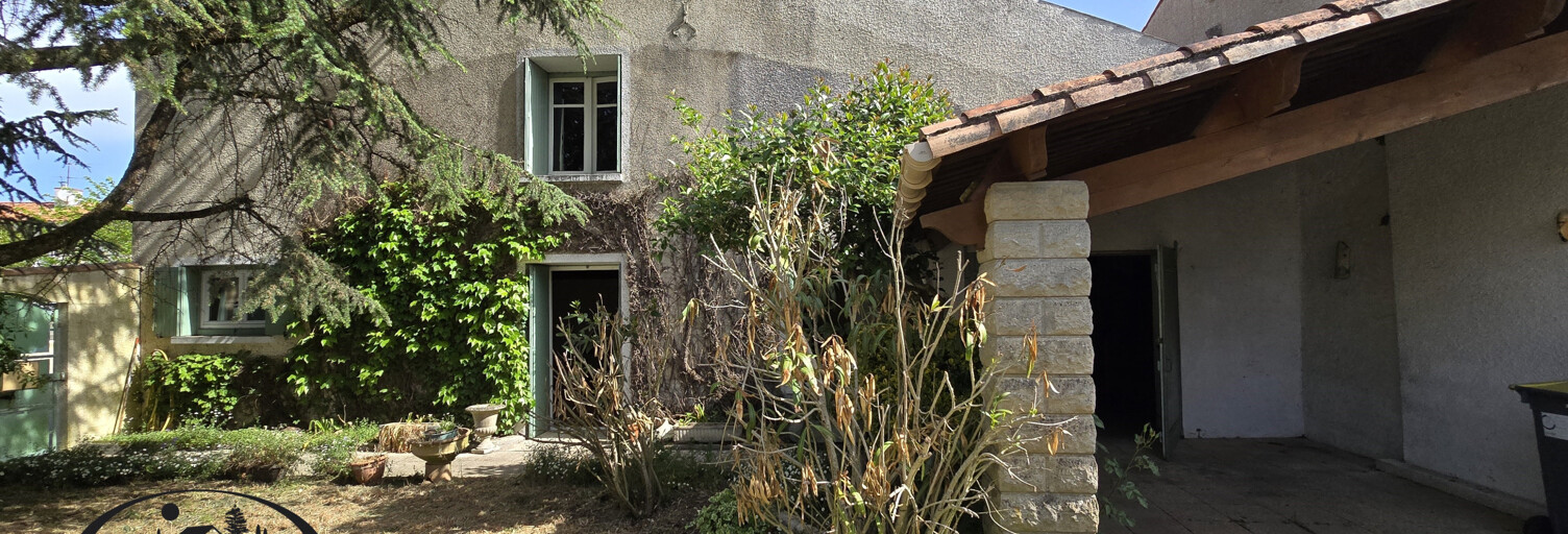 Maison 4 Pièces 115 m² à vendre à Saint-Georges-du-Bois (17700)