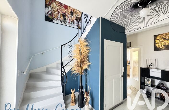 Vente Maison/villa 7 pièces — photo 2