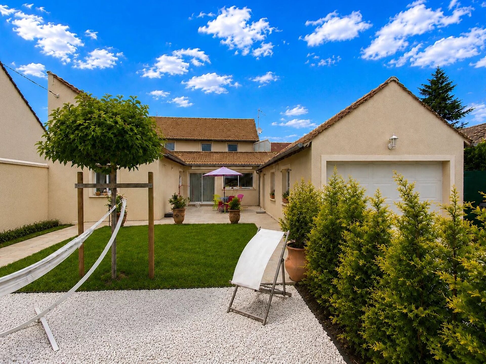 Maison 5 pièces 127 m² · à Dourdan · 127 m² · 345 000 €