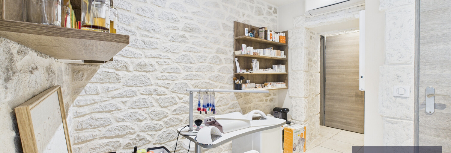 Commerce  40 m² à vendre à Graveson (13690)