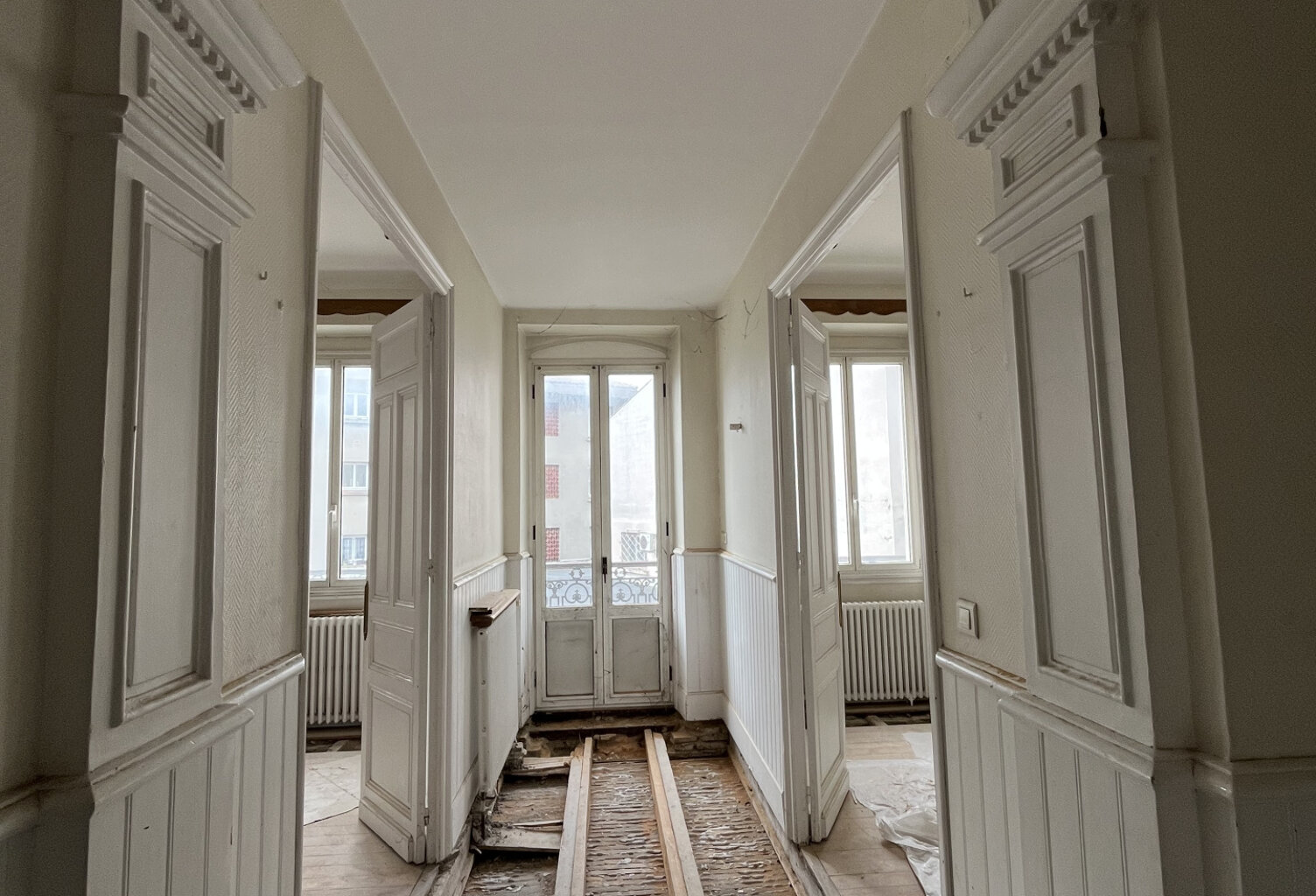 Appartement T5 avec cour - 140m2 — photo 1