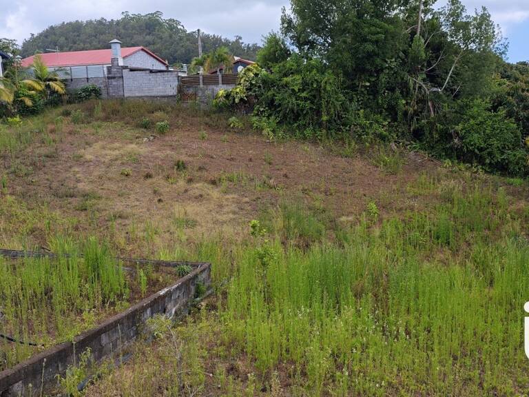 Vente Terrain 1 080 m&sup2; — photo 1