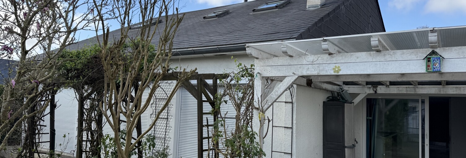 Maison 5 Pièces 137 m² à vendre à Nazelles-Négron (37530)