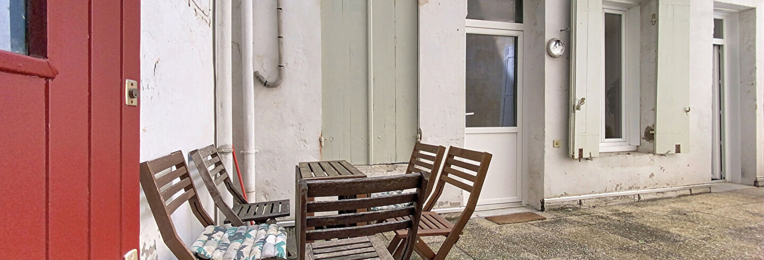 Appartement 1 Pièce 27 m² à vendre à Bordeaux (33300)