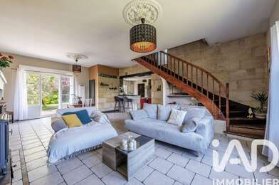 Maison 6 pièces 405000 €