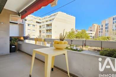 Appartement 3 pièces 245000 €