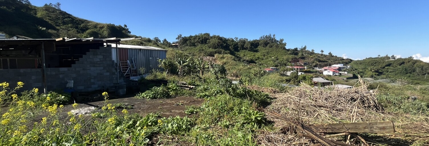 Terrain  850 m² à vendre à Les Avirons (97425)