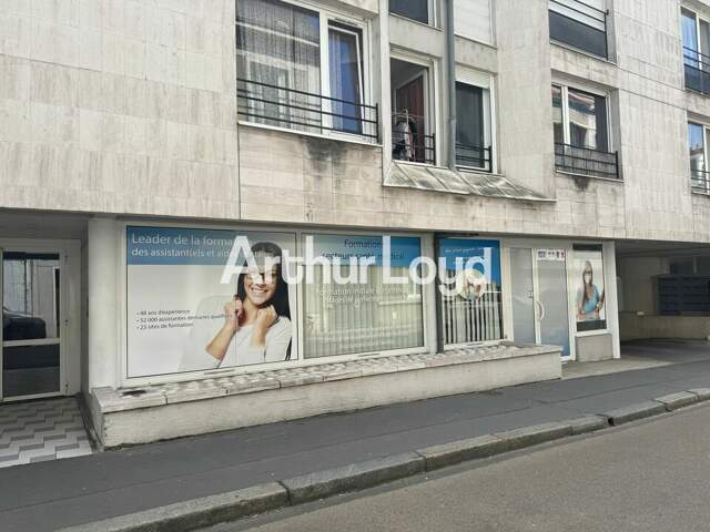 à LOUER — photo du bien