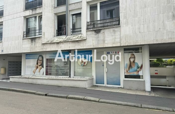 à LOUER — photo 2