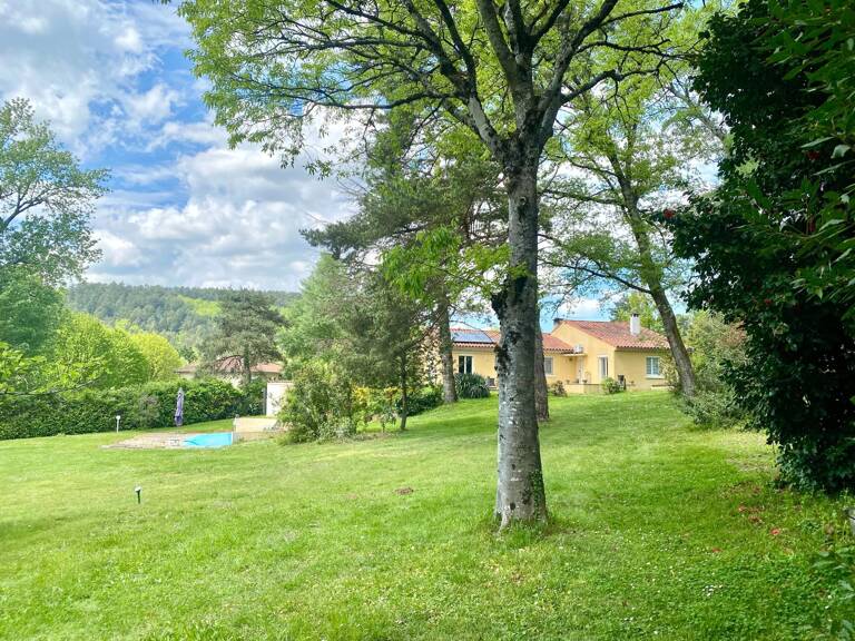 Villa de plain pied avec piscine — photo 1
