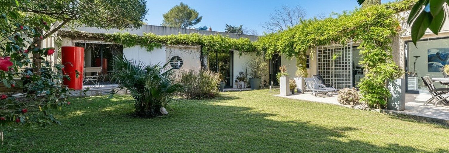 Maison 7 Pièces 236 m² à vendre à Nîmes (30000)