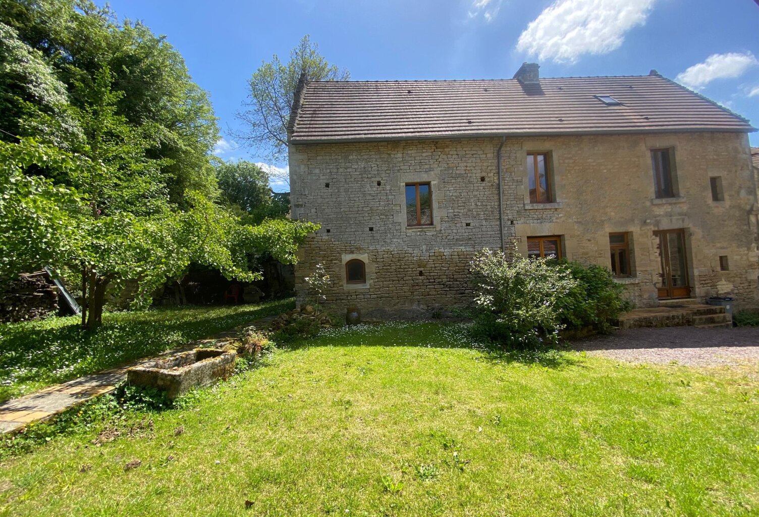 Maison de caractère à Ponts sur Seulles — photo 1