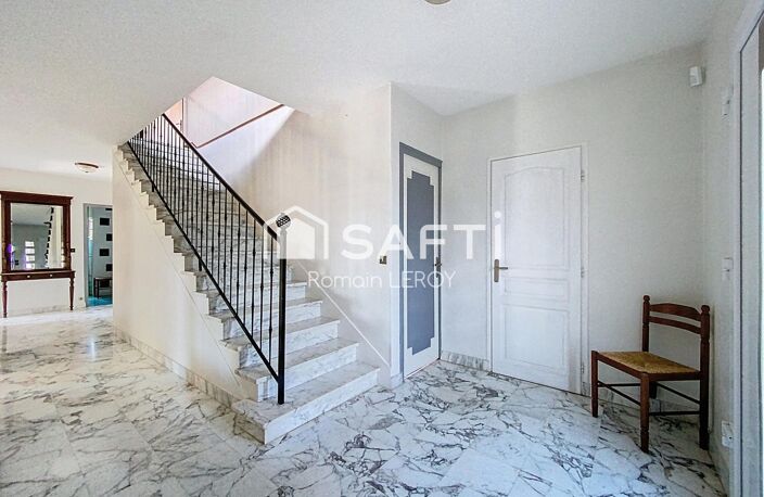 Carbon Blanc : Belle propriété familiale - 5 chambres - avec sous-sol — photo 4