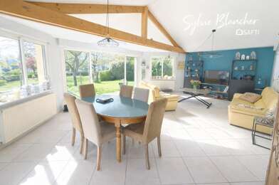 Maison 8 pièces 349000 €