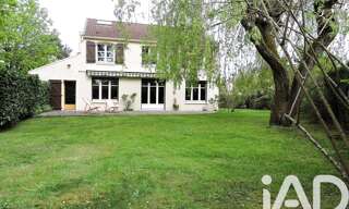 Maison 7 Pièces 144 m² à vendre à Voisins-le-Bretonneux (78960)