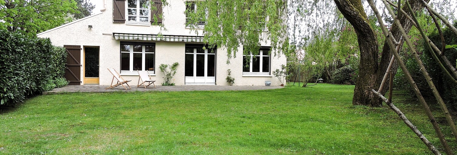 Maison 7 Pièces 144 m² à vendre à Voisins-le-Bretonneux (78960)