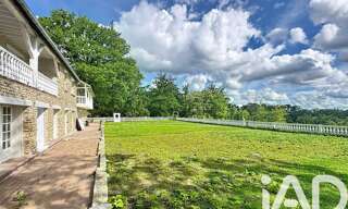 Maison 9 Pièces 360 m² à vendre à Gambais (78950)