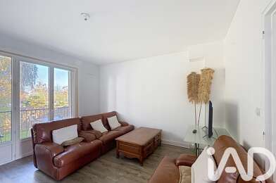 Appartement 3 pièces 248400 €