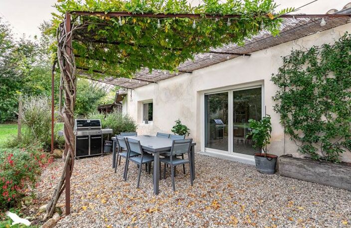 Maison en pierre de 5 pièces principales — photo 2
