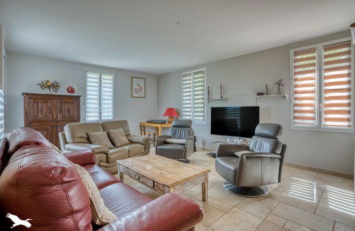 Maison en pierre de 9 pièces principales — photo 4