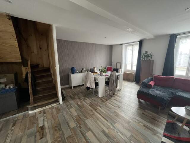 Maison de bourg de 5 pièces principales — photo du bien