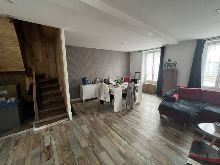 Maison de bourg de 5 pièces principales — photo 1
