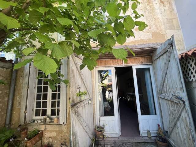 Maison de ville de 3 pièces principales — photo du bien