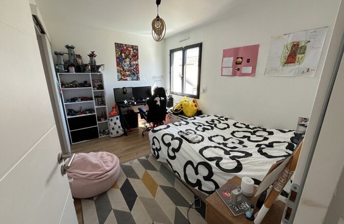 Contemporaine de 6 pièces principales — photo 5