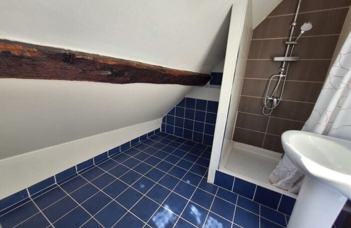 Vente appartement 4 pièces 96 m² Montluçon (03100) — photo 3