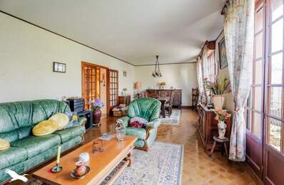 Maison de ville de 6 pièces principales — photo du bien