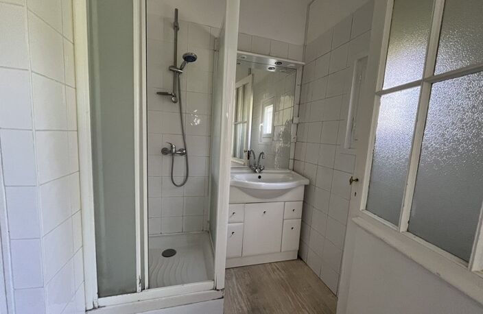Maison en pierre de 6 pièces principales — photo 5