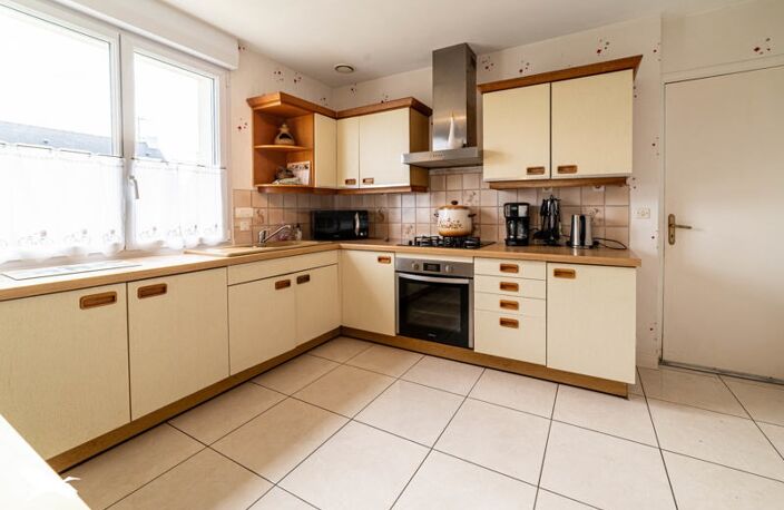 Vente maison 5 pièces 97 m² Saint-Martin-des-Champs (29600) — photo 4