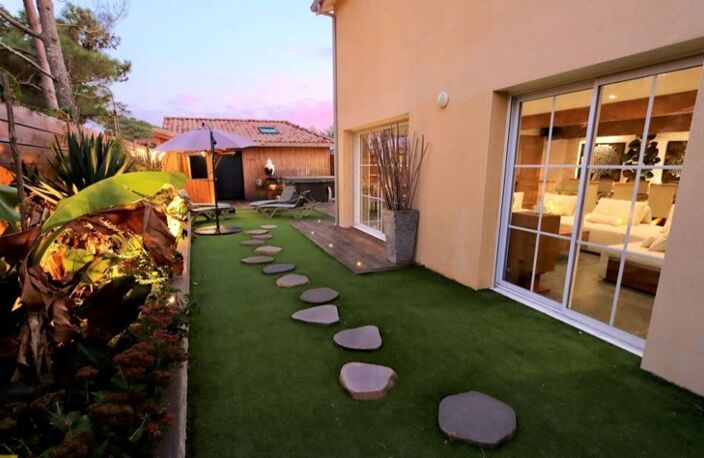 Villa de 6 pièces principales — photo 2