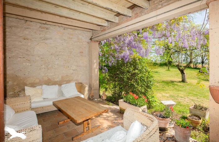 Maison en pierre de 10 pièces principales — photo 5